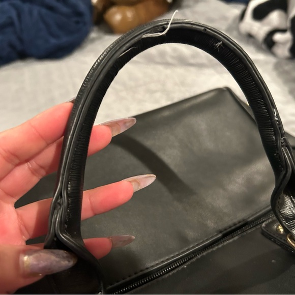 Purse - Picture 8 of 9